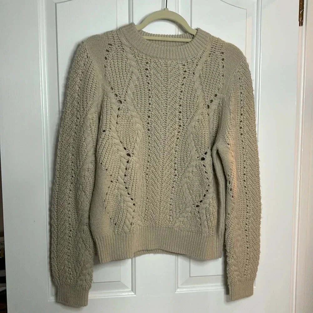 EUC VANESSA BRUNO women’s light beige crewneck sweater size medium